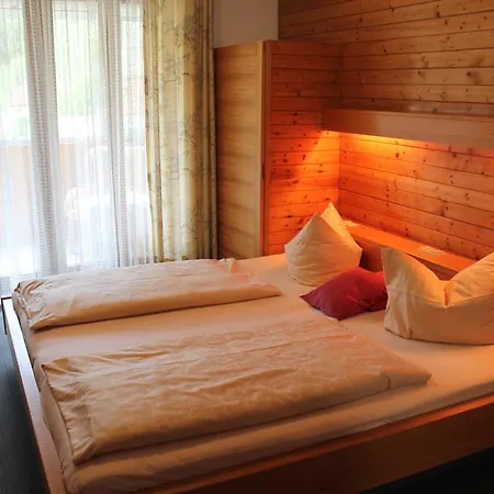 Πανσιόν Schwarzes Lamm